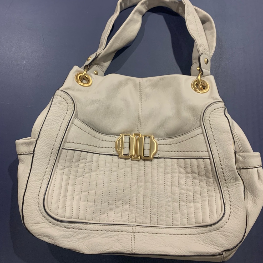 Last chance! B. Makowsky White leather Shoulder Bag with Gold Accents